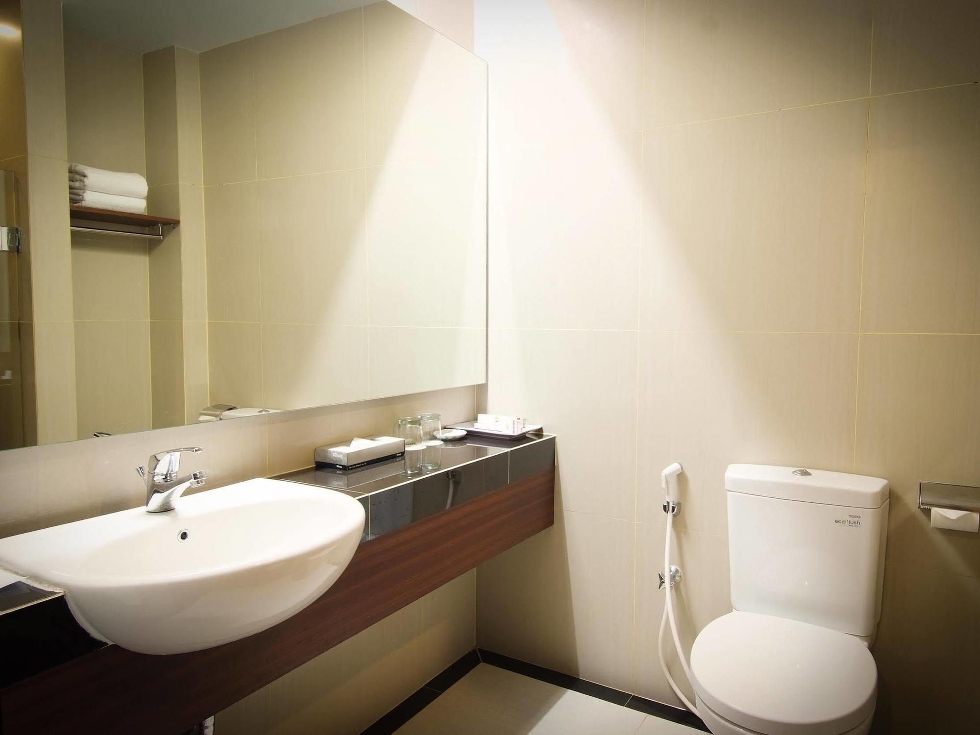 Angkasa Garden Hotel 3*